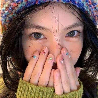 津津井小姐